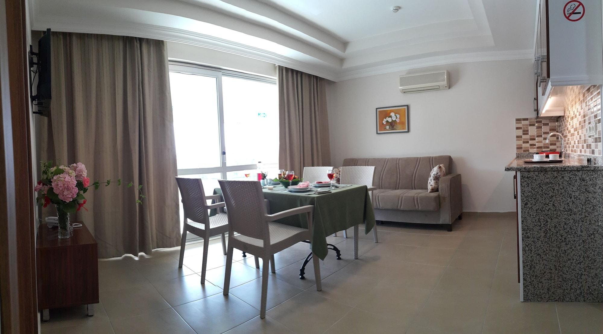 Midi Suites & Hotels 阿拉尼亚 外观 照片