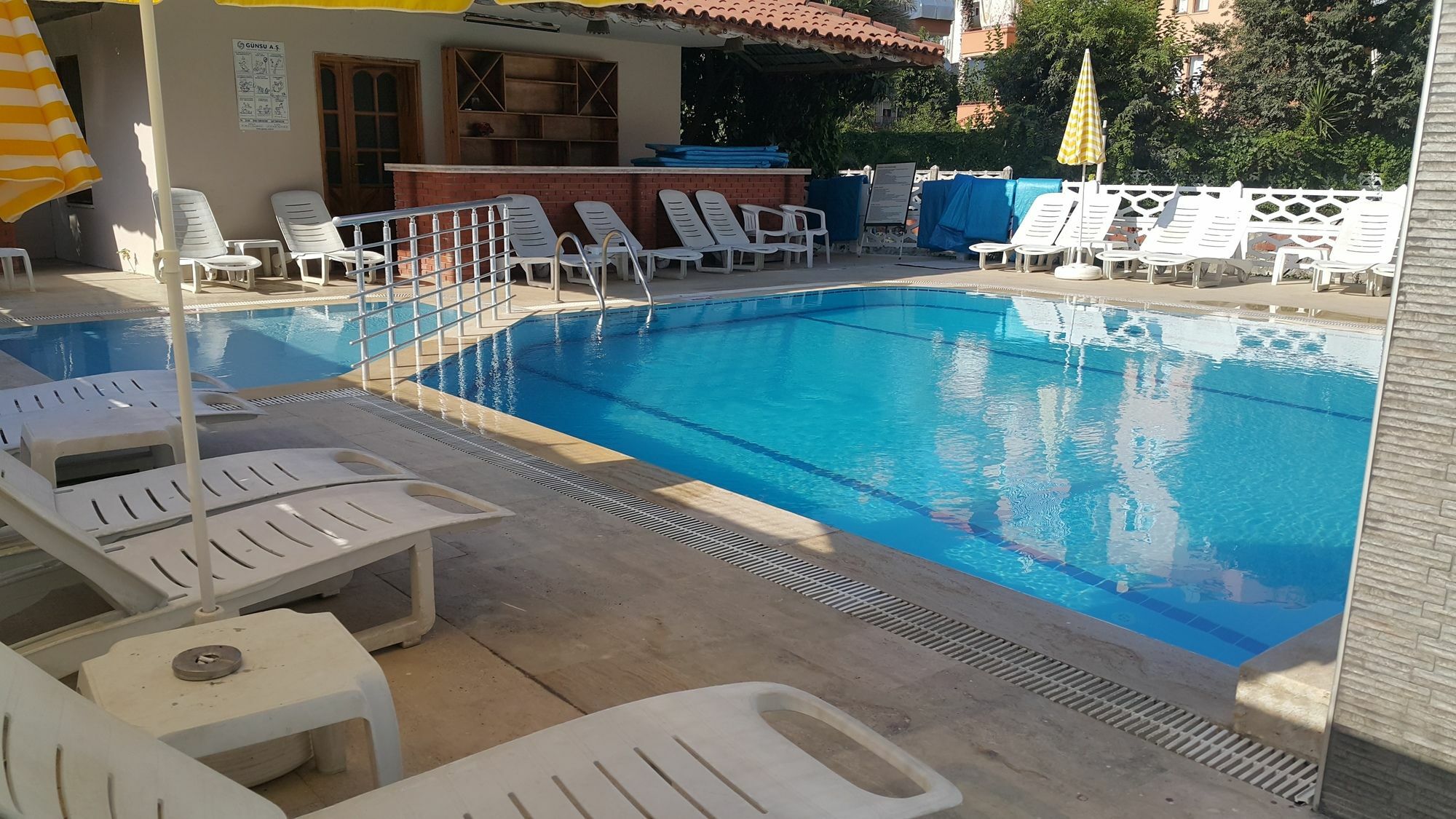 Midi Suites & Hotels 阿拉尼亚 外观 照片